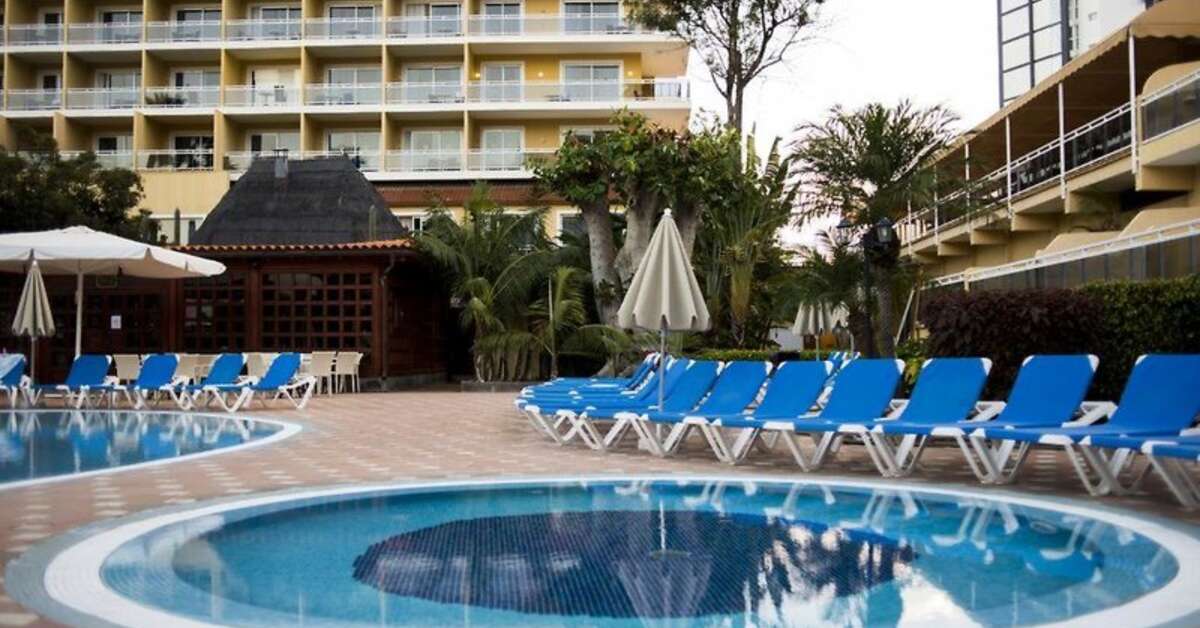 Een foto van het zwembad bij Sunlight Bahia Principe San Felipe