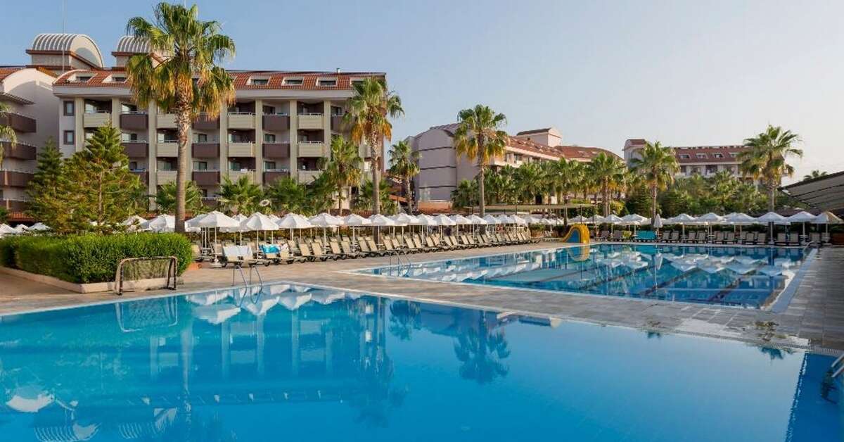 Een foto van het zwembad bij Hane Family Resort
