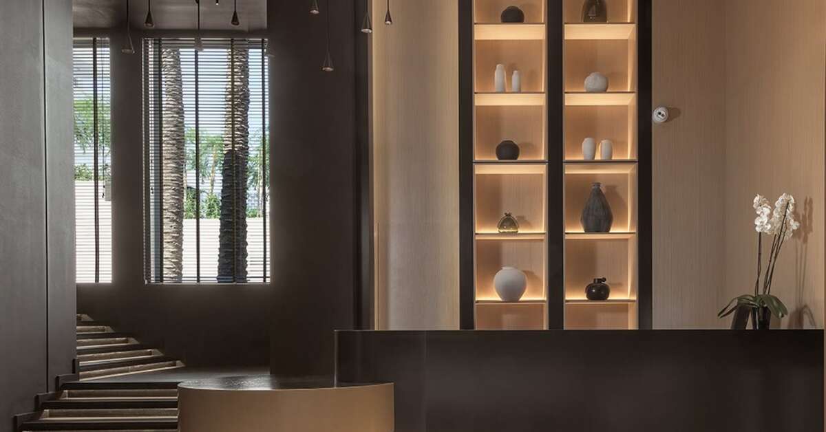 Een foto van het interieur van Ammades All Suites Beach Hotel