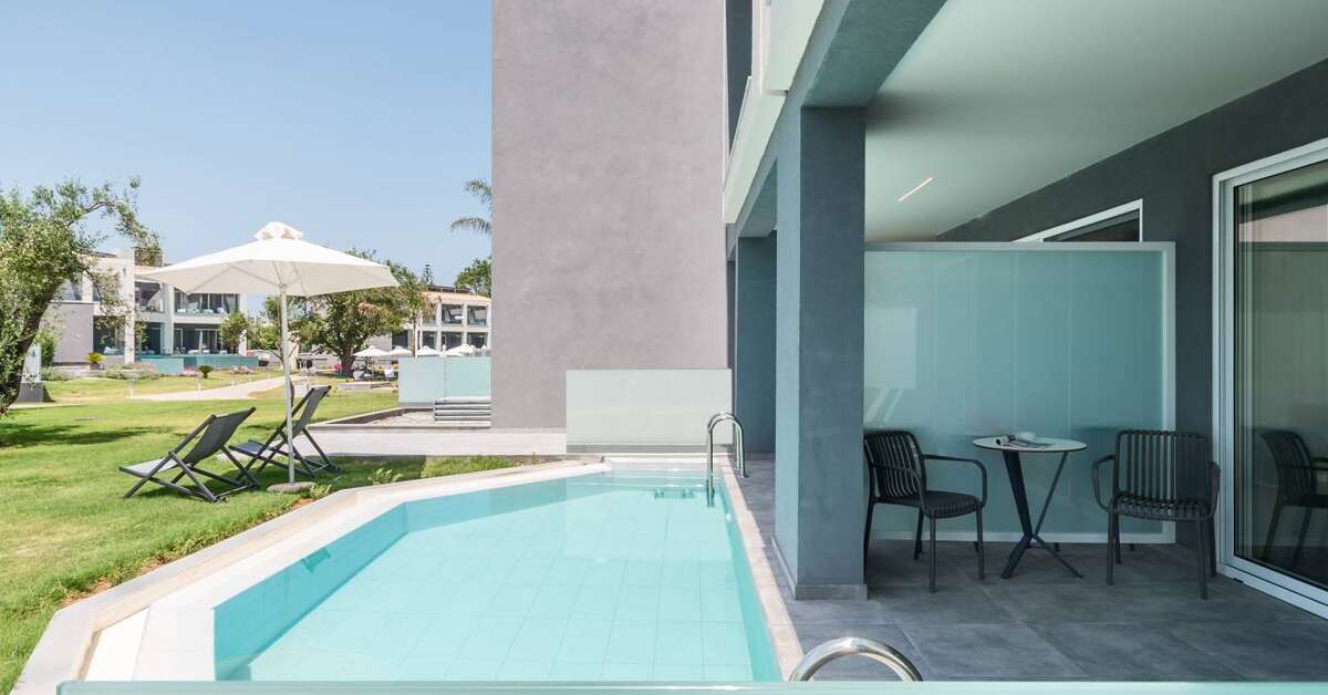 Ein Foto Acharavi Beach Hotel