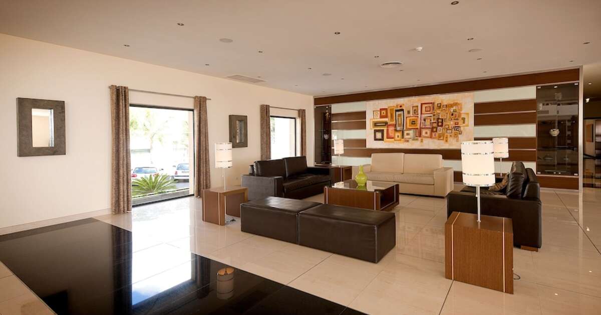 Een foto van het interieur van Vila Gale Santa Cruz