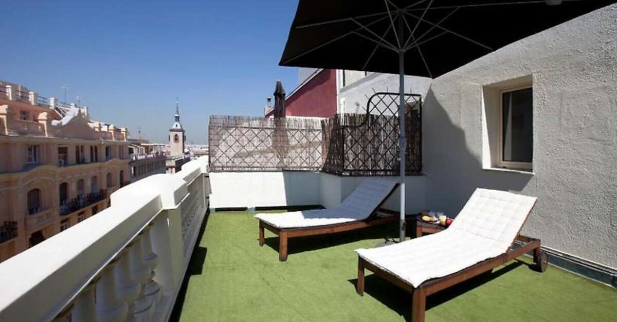 Ein Foto von der Terrasse im Hotel Moderno