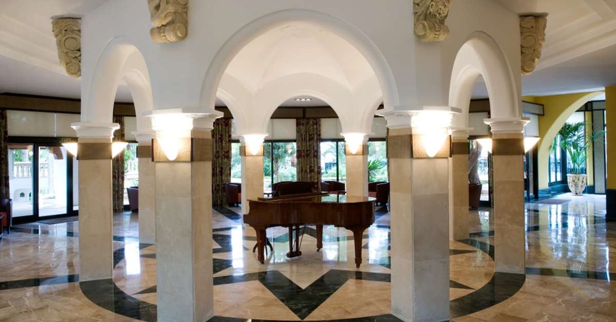 Ein Foto vom Innenbereich im Hilton Mallorca Galatzo
