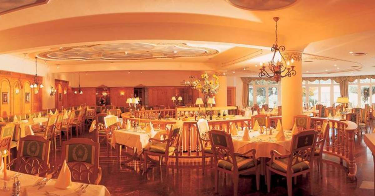 Een foto van het interieur van Grand Hotel Zell am See