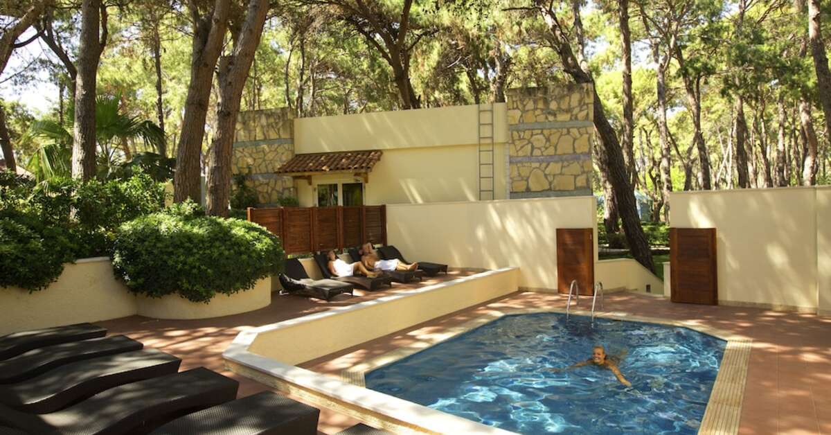 Een foto van het zwembad bij Robinson Club Pamfilya