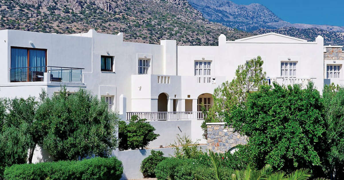 Een foto van de buitenkant van Giannoulis Almyra Hotel & Village