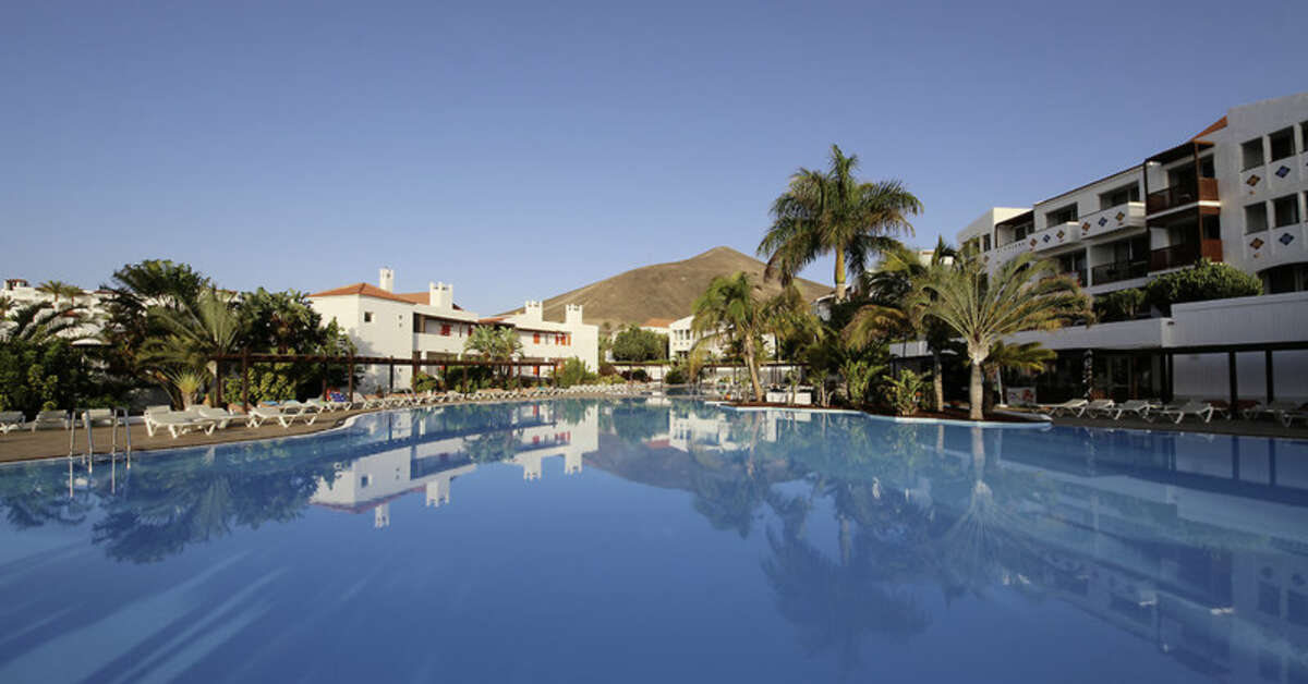 Een foto van het zwembad bij Fuerteventura Princess