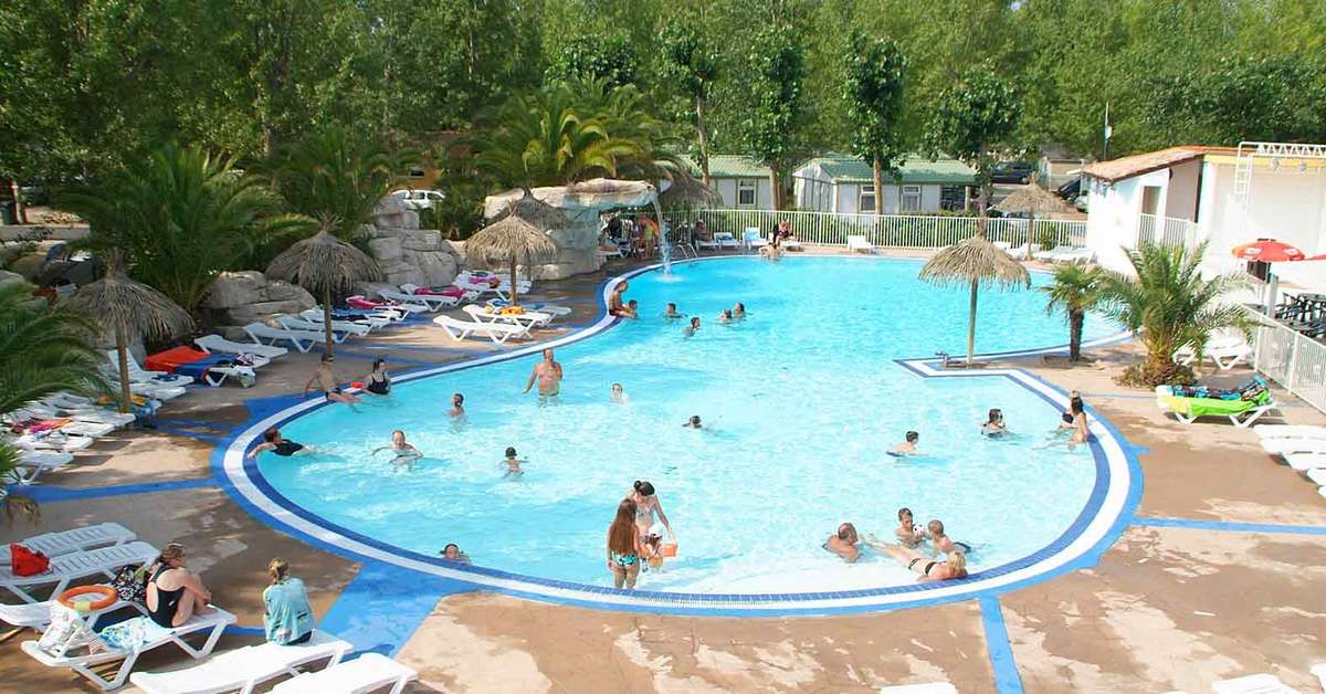 Een foto van het zwembad bij Camping Blue Bayou