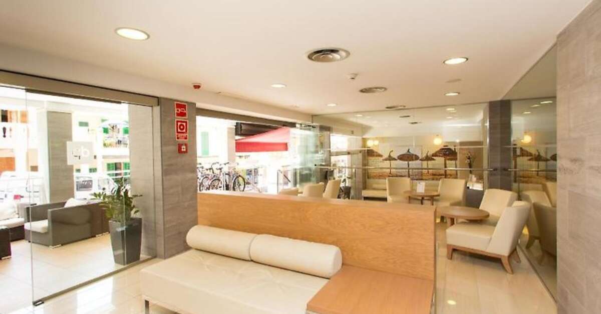 Een foto van het interieur van Hotel Don Pepe