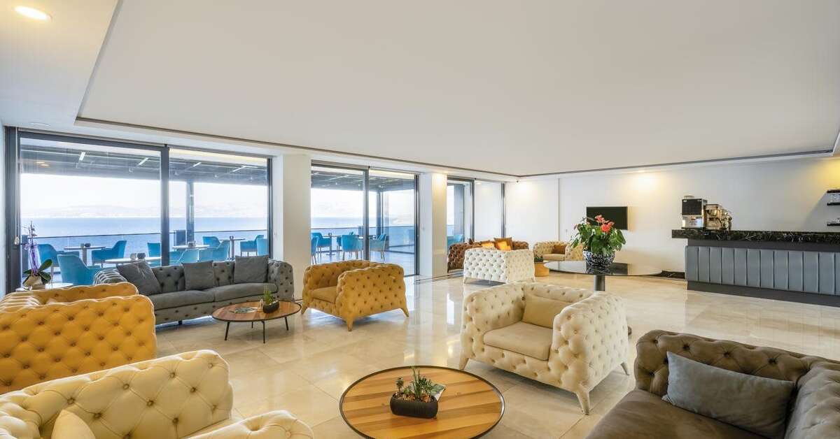 Een foto van het interieur van The Nowness Luxury Hotel & Spa