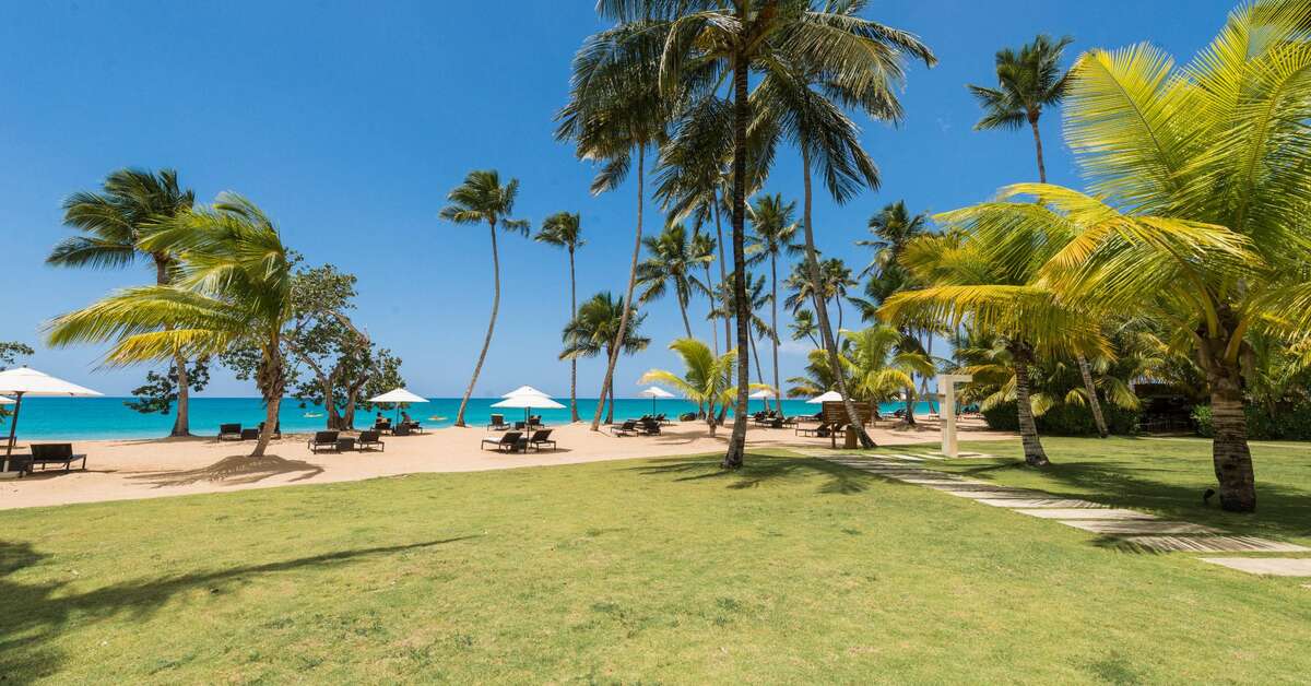 Een foto van het strand bij Sublime Samana Hotel & Residence