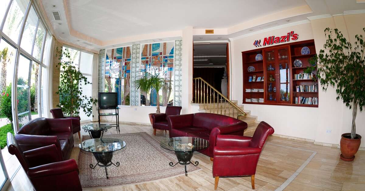 Een foto van het interieur van Denizkizi Hotel & Royal