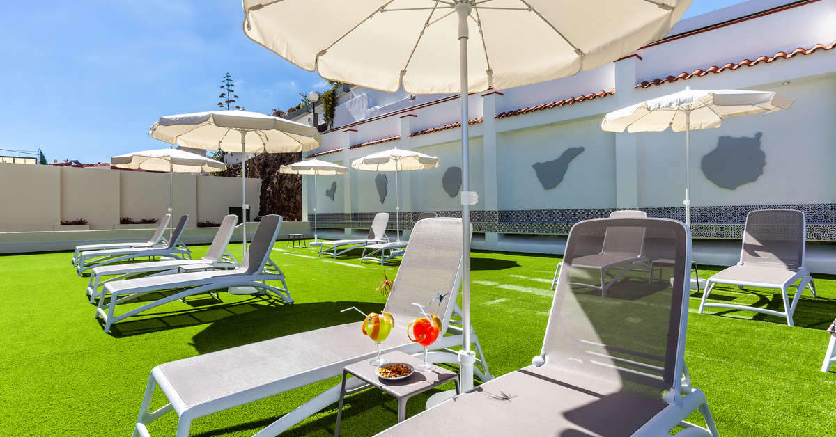 Een foto van het terras bij Hotel Panoramica Garden