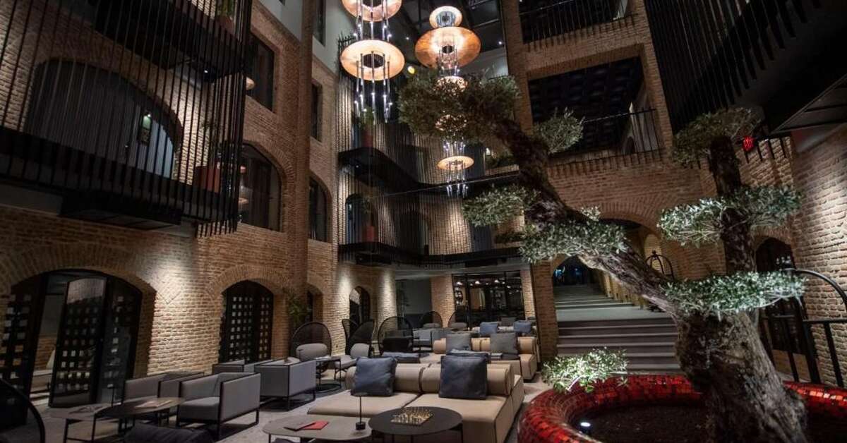 Een foto van Qarvasla Hotel