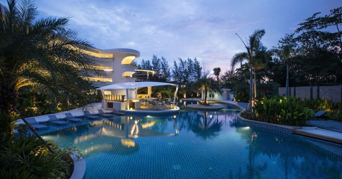 Een foto van het zwembad bij Destination Resorts Phuket Karon Beach