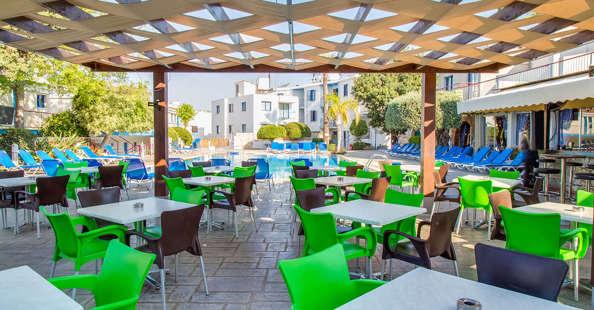 Een foto van het terras bij Green Bungalows Hotel & Appartementen