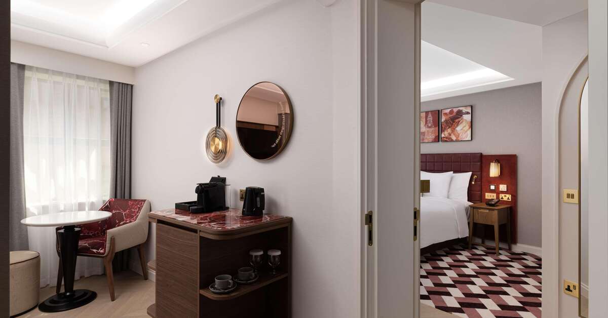 Een foto van Lost Property St. Paul's London Curio Collection by Hilton