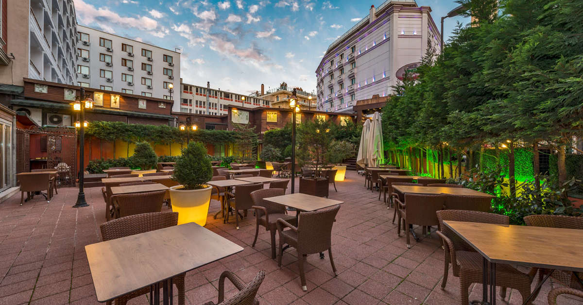 Ein Foto von der Terrasse im Hotel Vicenza