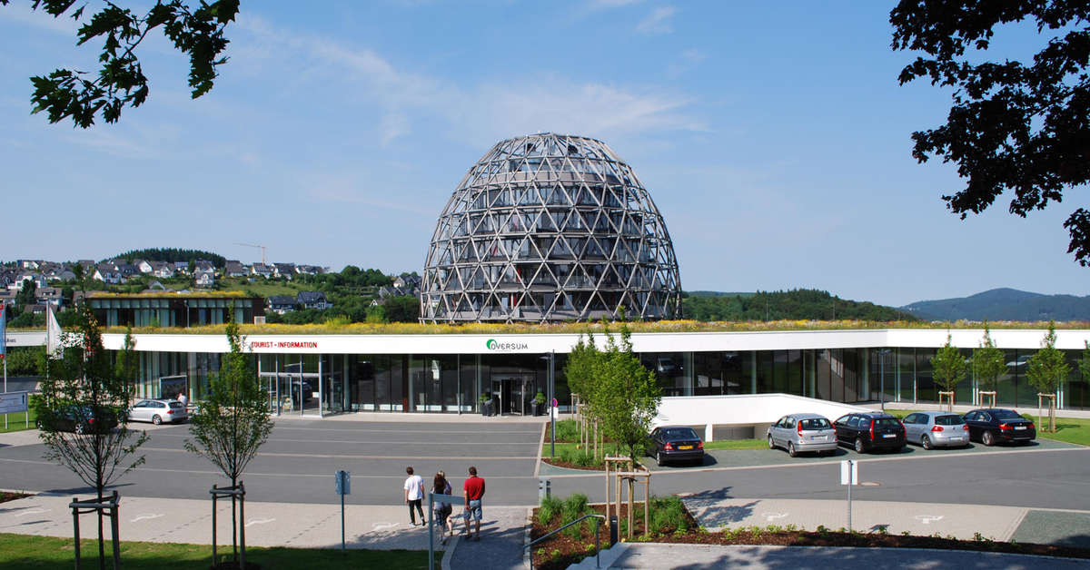 Ein Foto von der Außenansicht des Oversum Vital Resort Winterberg