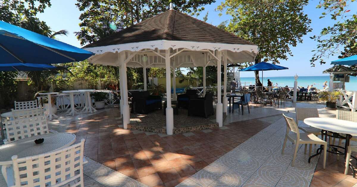 Een foto van de faciliteiten bij Merril's Beach Resort II