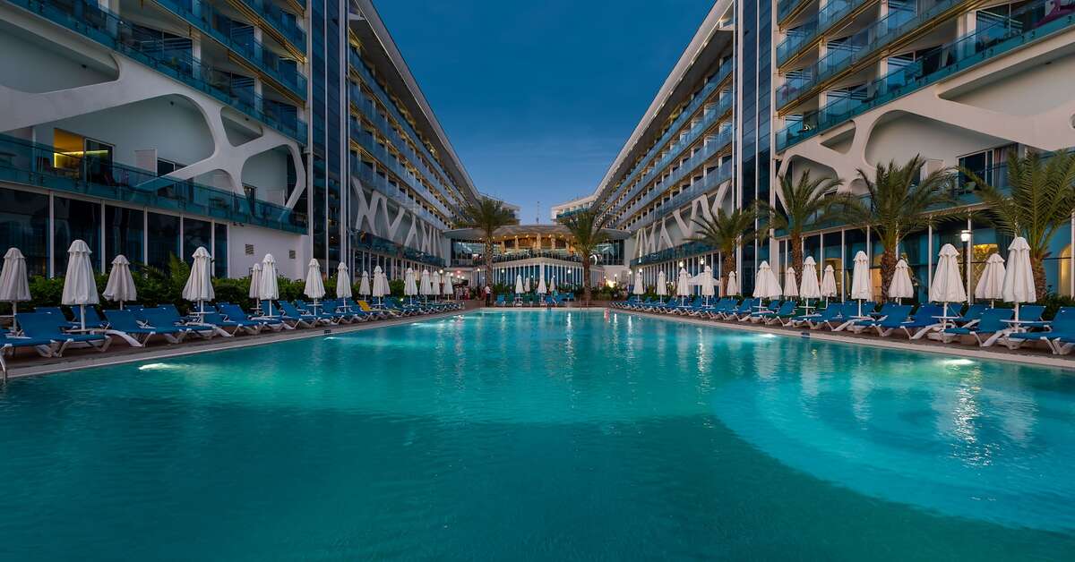 Een foto van het zwembad bij Vikingen Infinity Resort & Spa