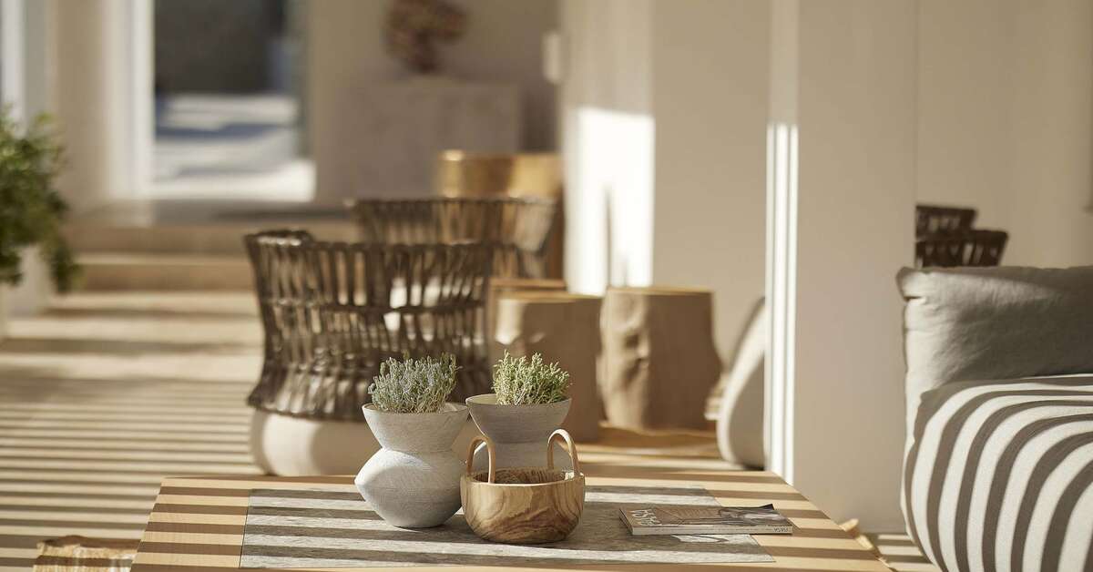 Een foto van het terras bij Once in Mykonos