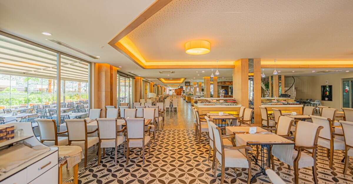 Een foto van Ramada Hotel & Suites by Wyndham Kusadasi
