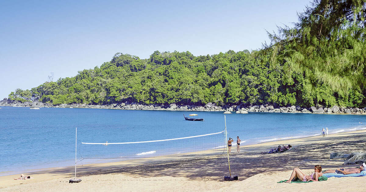 Ein Foto vom Strand beim The Briza Beach Resort Khao Lak