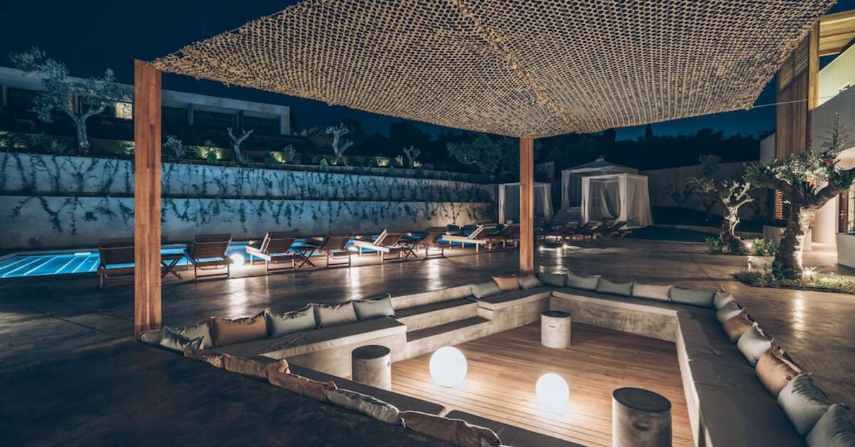 Een foto van het terras bij Zante Maris Suites