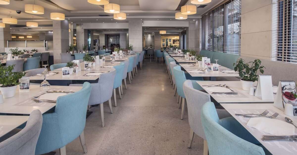 Ein Foto von den Einrichtungen im Glaros Beach Hotel