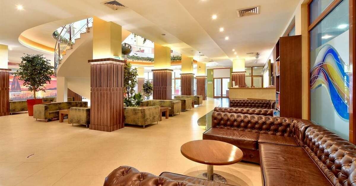 Een foto van het interieur van Hotel Mirabelle
