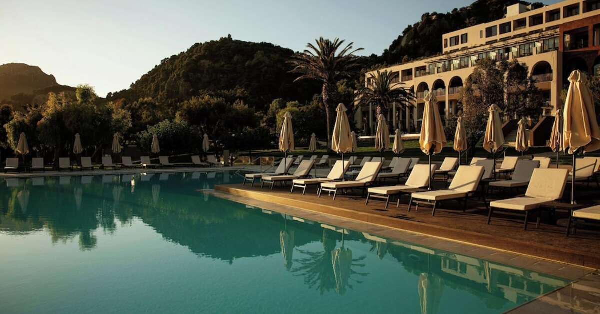 Een foto van het zwembad bij Domes of Corfu