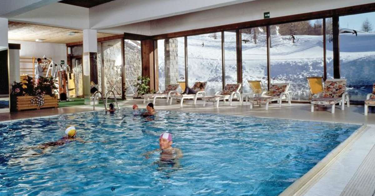 Een foto van het zwembad bij Hotel Intermonti