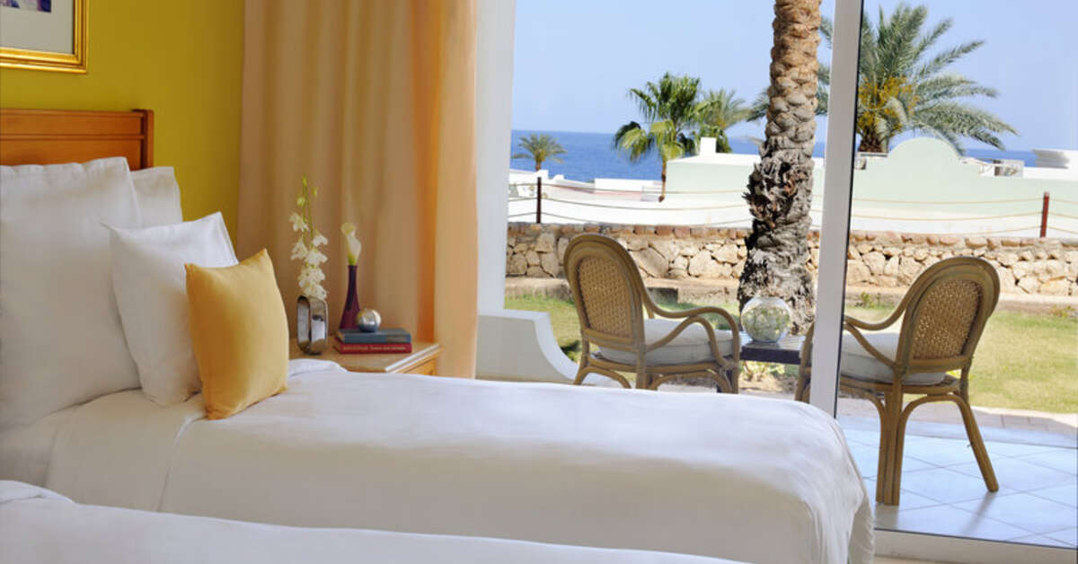 Ein Foto Renaissance Golden View Beach Resort