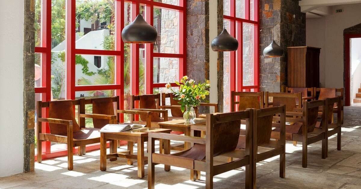 Een foto van het interieur van Kalypso Hotel