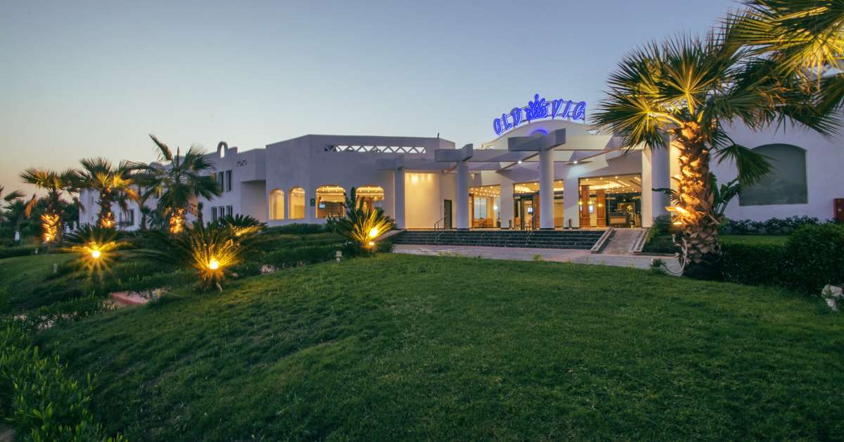 Een foto van de buitenkant van Old Vic Sharm Resort