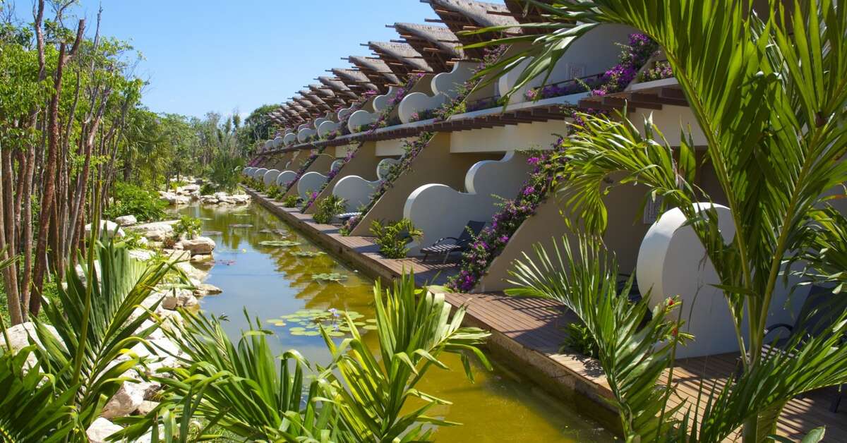 Een foto van de buitenkant van Grand Velas Riviera Maya Hotel