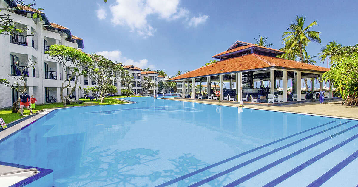 Een foto van het zwembad bij Club Hotel Dolphin