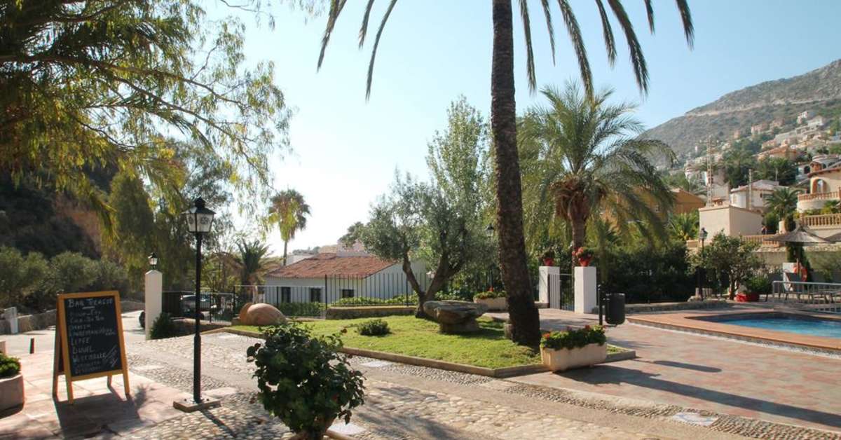 Een foto van het terras bij Sun Sea Village