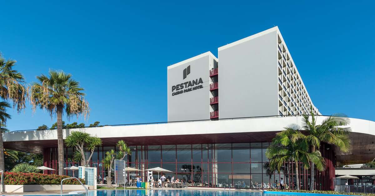 Een foto van de buitenkant van Pestana Casino Park Premium Ocean & Spa Hotel