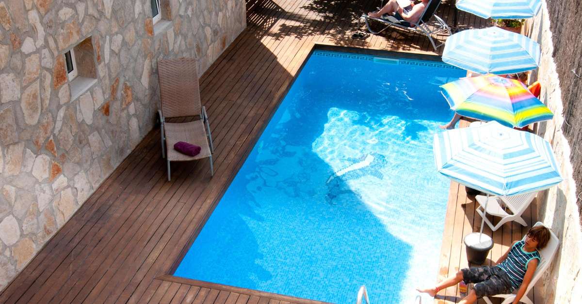 Ein Foto vom Pool im Hotel Marbel