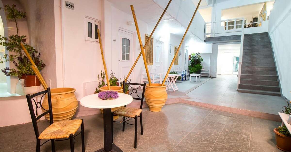 Ein Foto vom Innenbereich im Tinas Plus Hotel