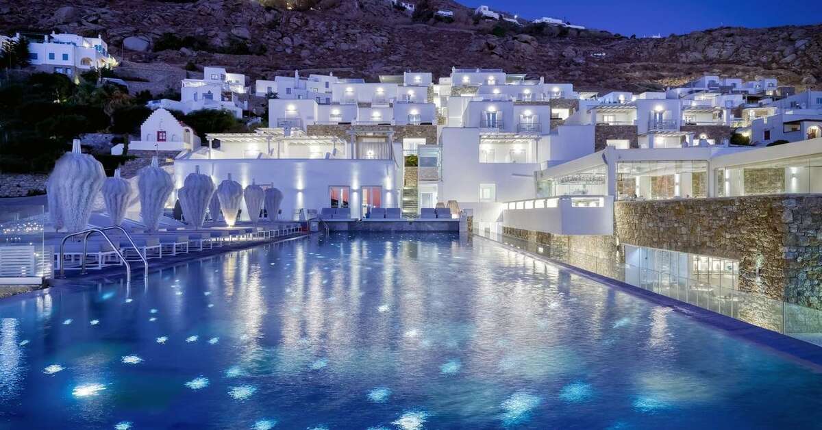 Een foto van het zwembad bij Mykonos Riviera Hotel & Spa