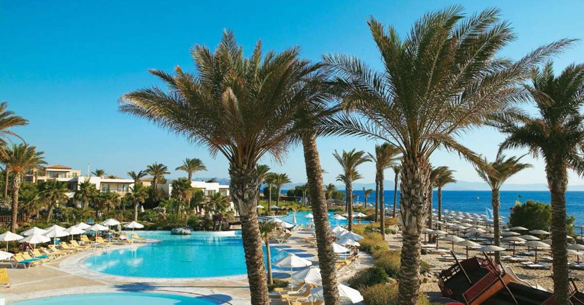 Een foto van het zwembad bij Grecotel Kos Imperial