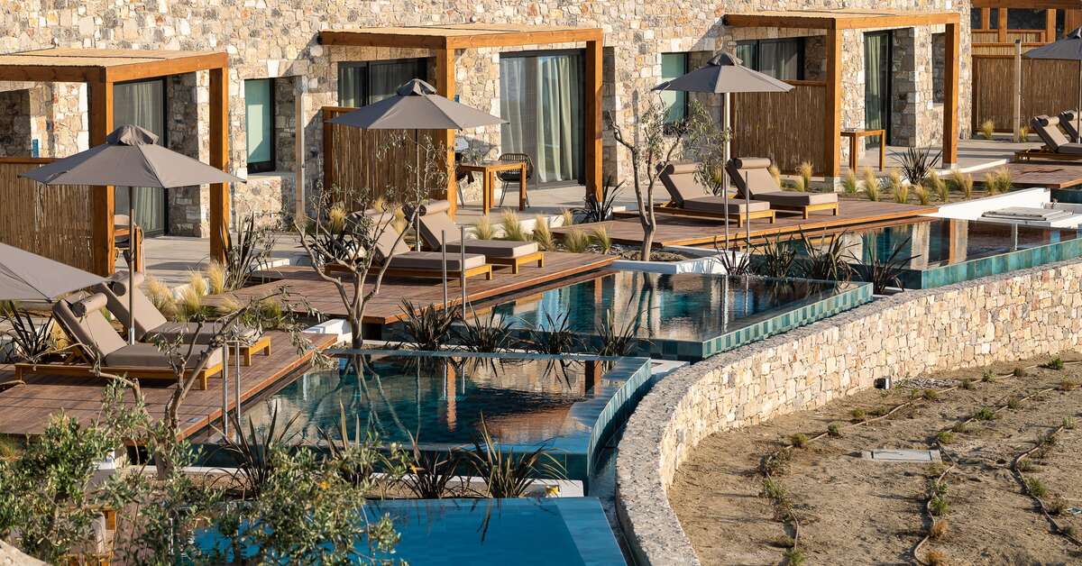 Een foto van het zwembad bij Koia All-Suite Wellbeing Resort