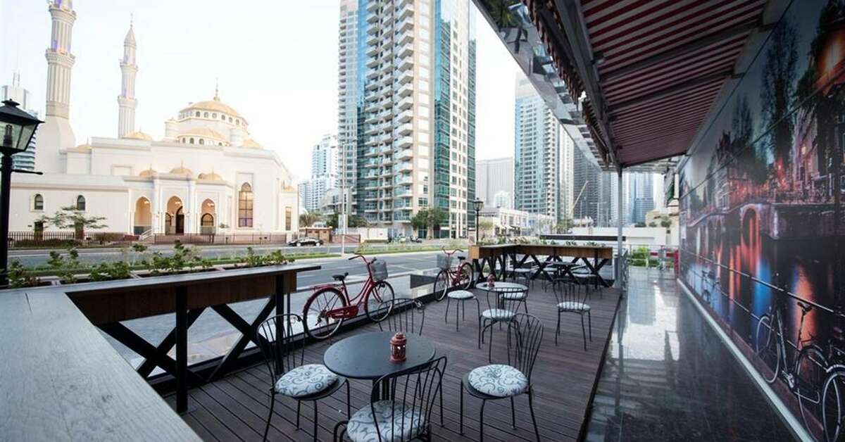 Ein Foto Barcelo Residences Dubai Marina