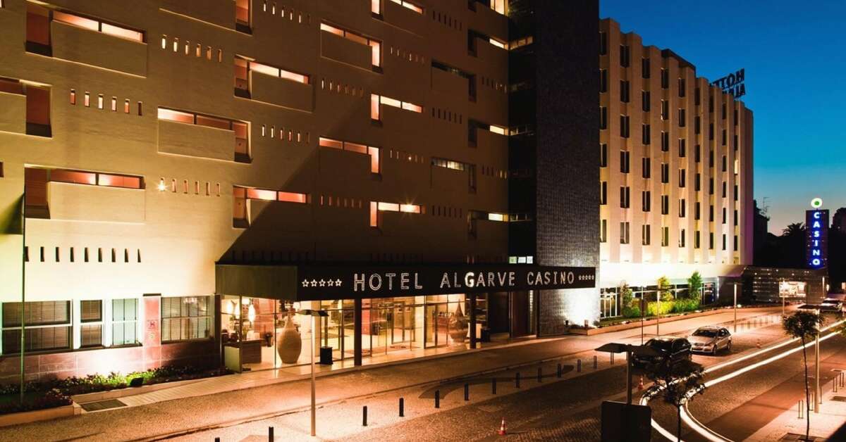 Een foto van de buitenkant van Algarve Casino Hotel