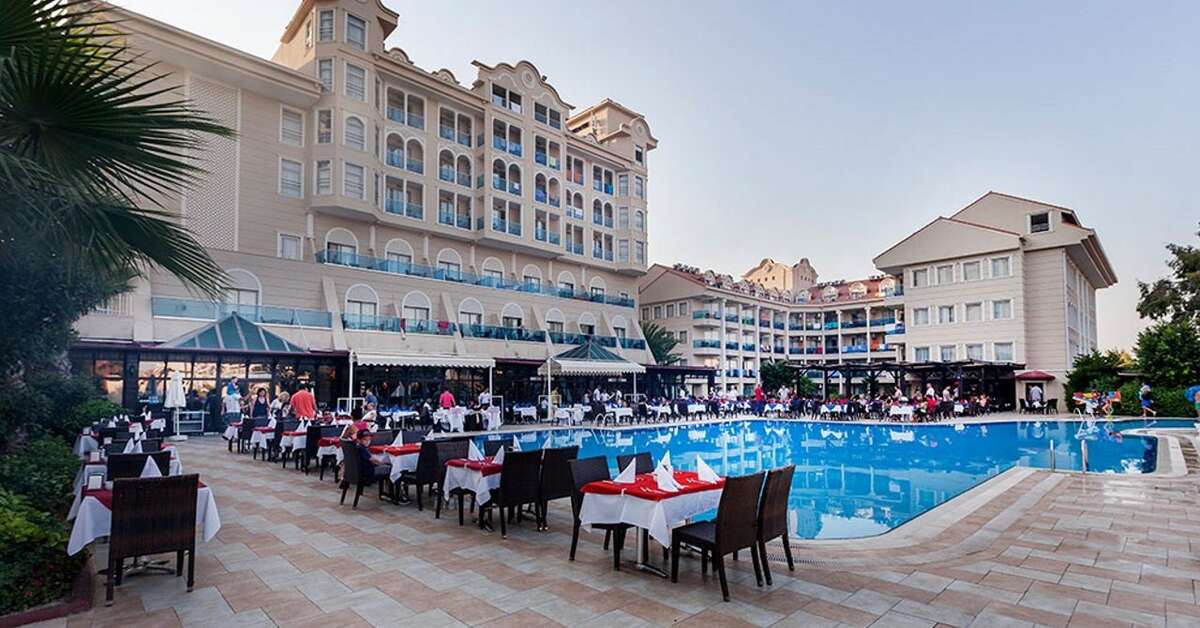 Ein Foto vom Pool im Hotel Sultan of Side