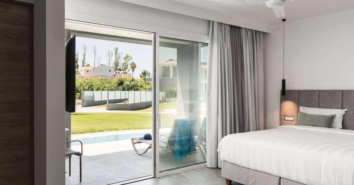 Ein Foto Acharavi Beach Hotel