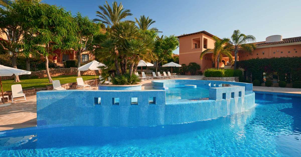 Ein Foto vom Pool im Pula Suites Boutique Resort